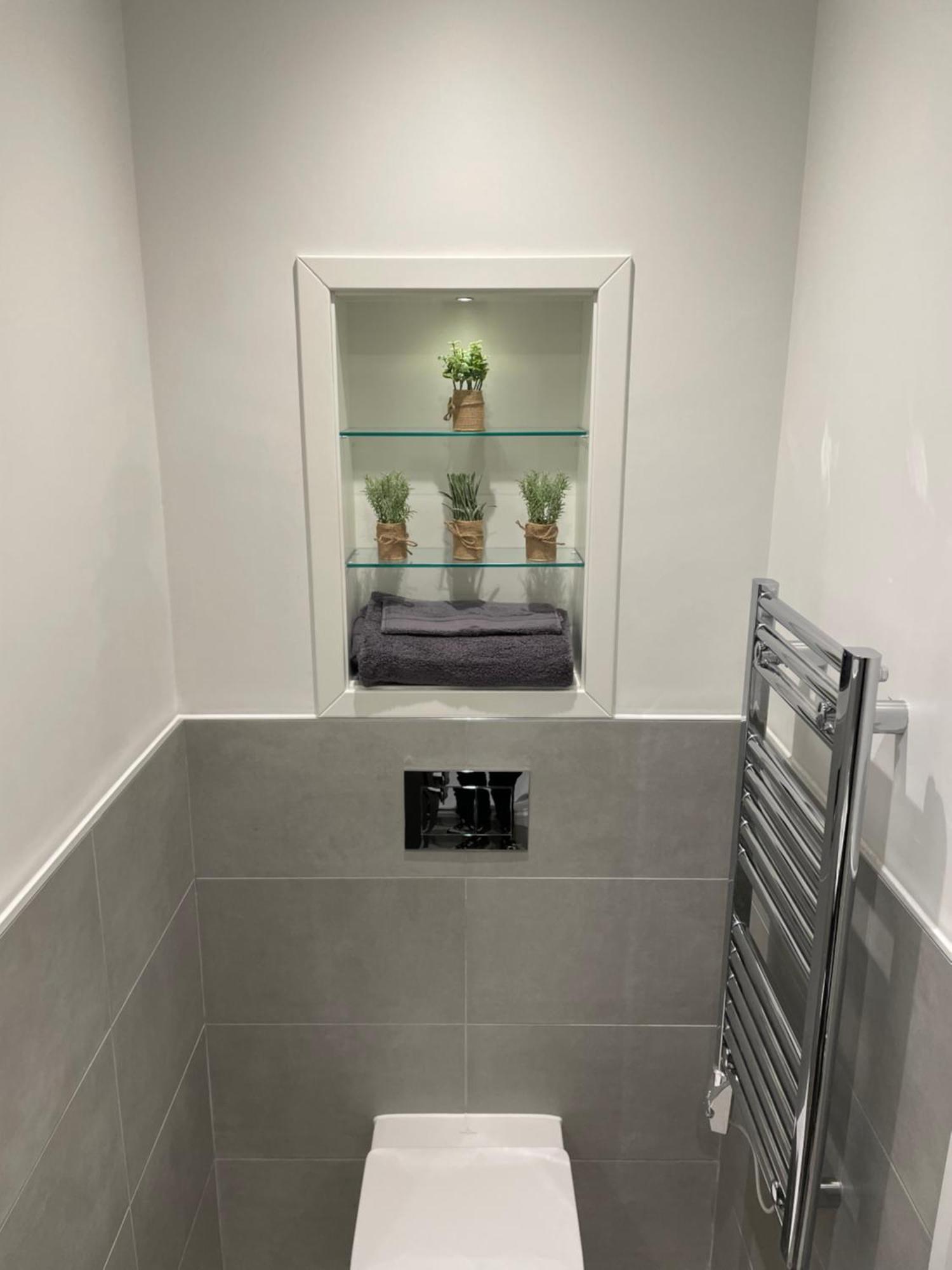 Aeropartment & Aerotel, London Heathrow Airport, Terminal 4, Ev Stations & Cheap Parking On Site! Apartment *